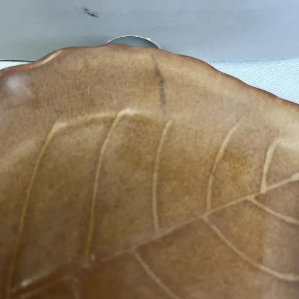 PartyLite Leaf Candle‎ Tray P7432 Shaped Candleholder Lightly Used w/Box